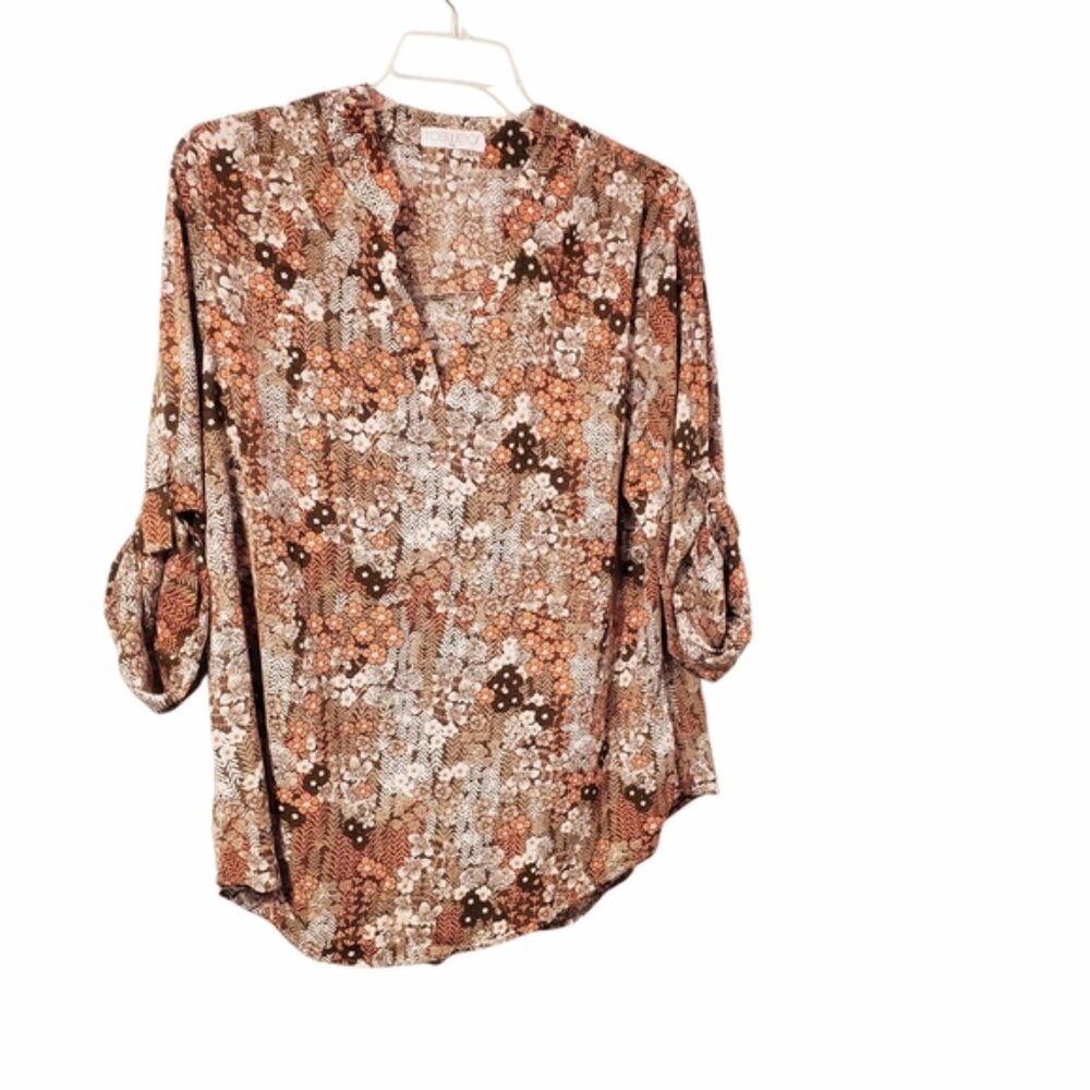 Roswear Brown 3/4 Sleeve Relaxed Blouse with Mandarin Collar